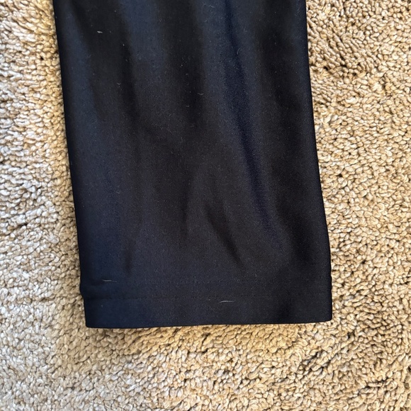Under Armour Youth HeatGear Compression‎ Leggings - Black (YMD) - Picture 4 of 7